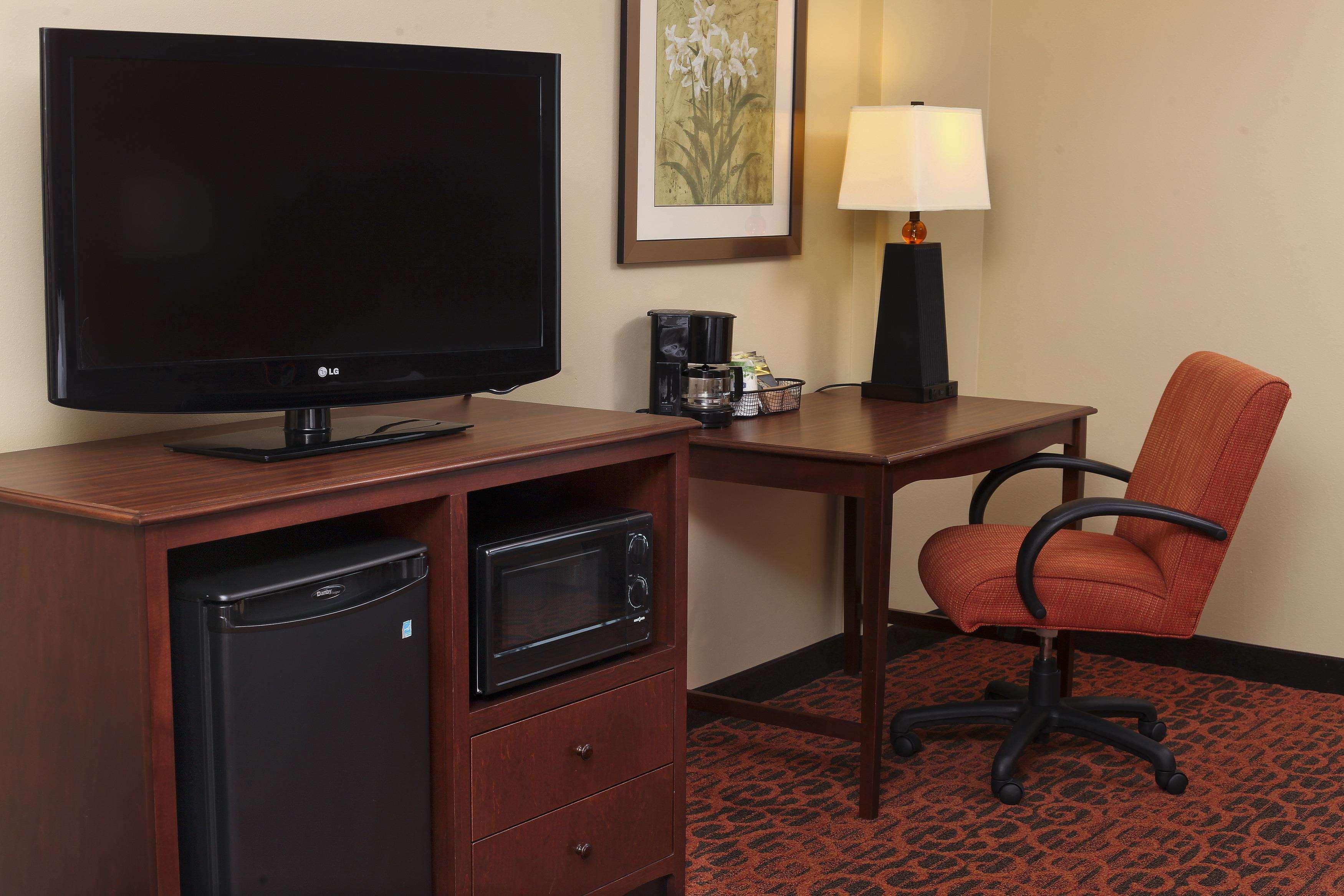 Hampton Inn & Suites Fargo Medical Center Екстериор снимка